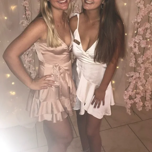 Boohoo Champagne Satin Frill Skirt Wrap Skater Dress Size 6 - Picture 7 of 7